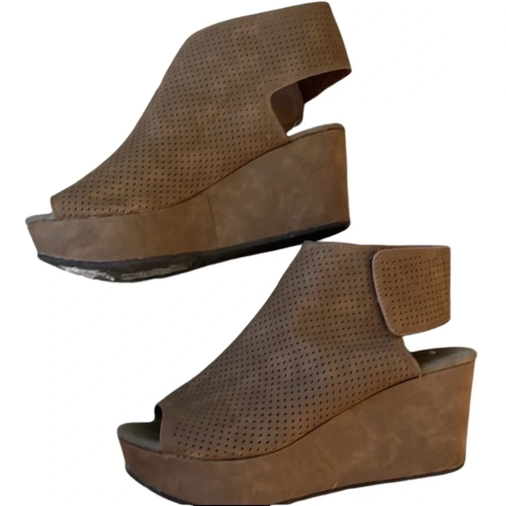 Pierre Duma Taupe/brown backless mule bootie slip on wedge heel w/Velcro Size 8